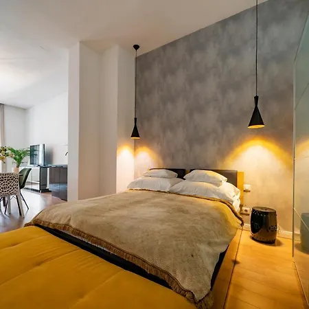 Baross Boutique Apartman Gyor Exterior photo
