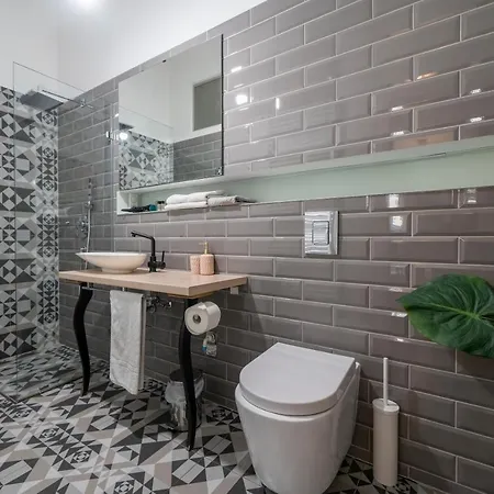 Baross Boutique Apartman Gyor Exterior photo